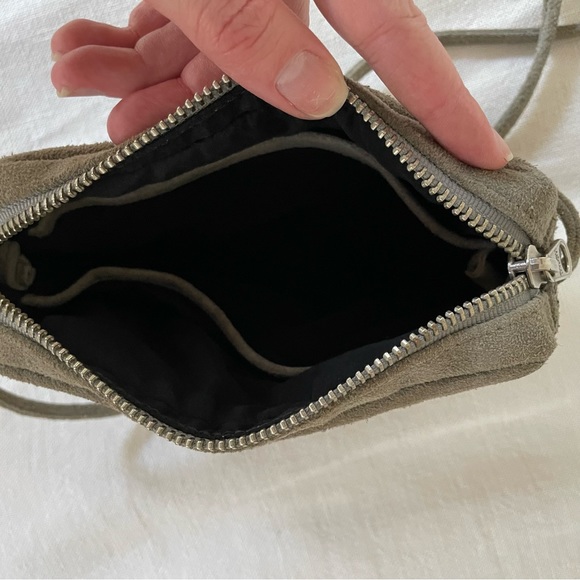 BAGGU Suede Crossbody Purse - Picture 5 of 5